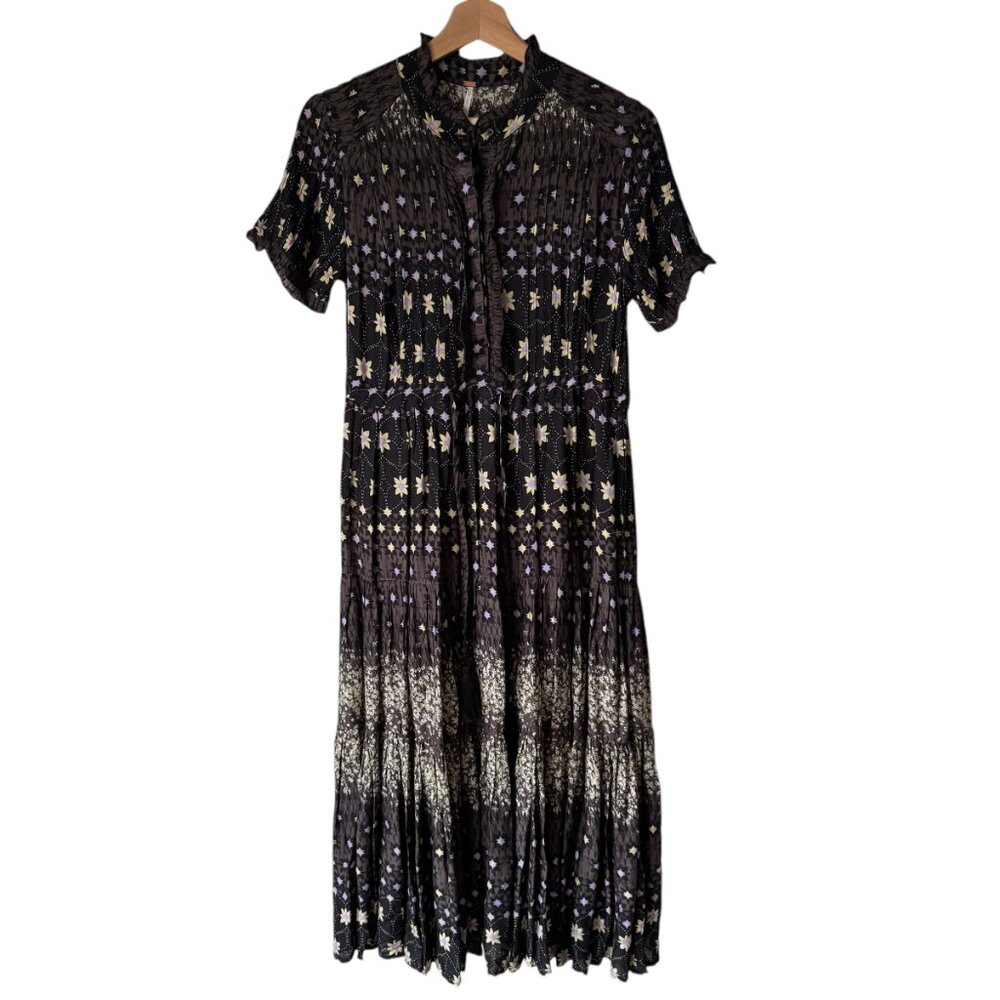 Free People Floral Rare Feelings Maxi Dress Sz XS Tiered Button Up  Ruffled Hem